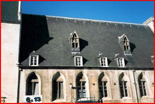 façade de l'Hôtel Dieu de Bourges